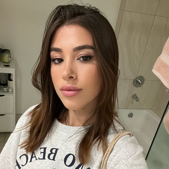 Meet the Posher - Picture 3 of 3